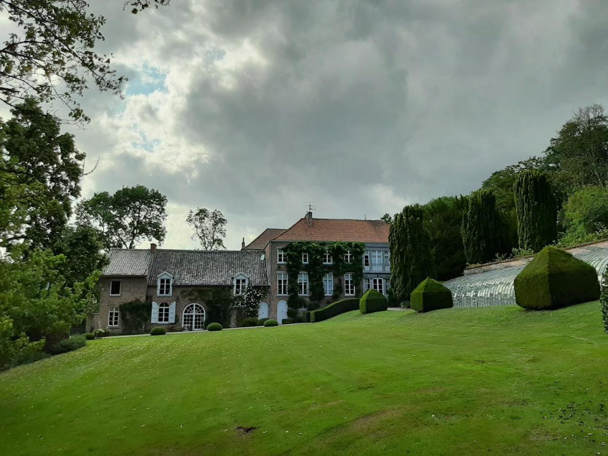 Bed and Breakfast Le Bocage Fleuri Монс Экстерьер фото